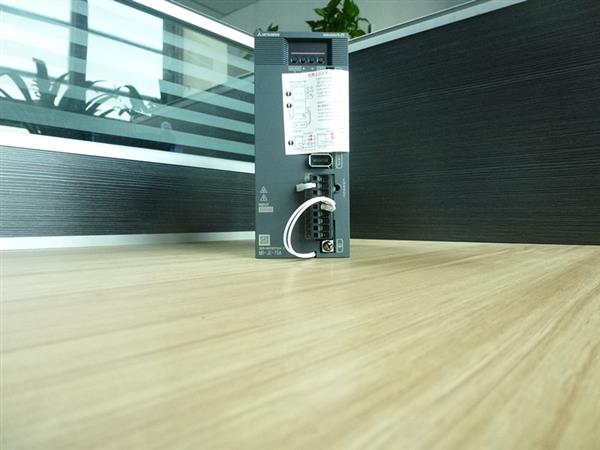 MR-JE-10A 三菱伺服驱动器MR-JE-10A价格